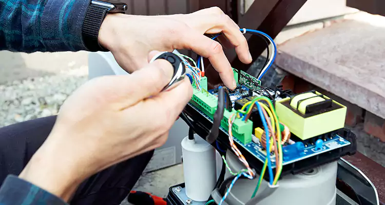 Automatic Driveway Gate Repair in Sunnyvale, CA