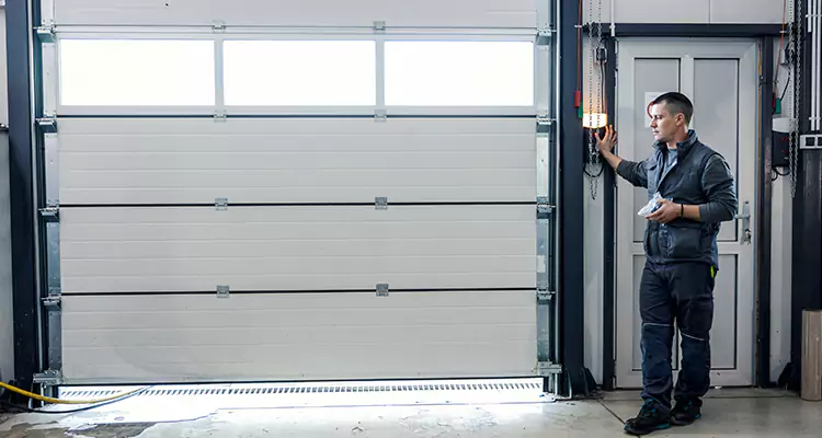 Modern Overhead Door Repair in Sunnyvale, CA