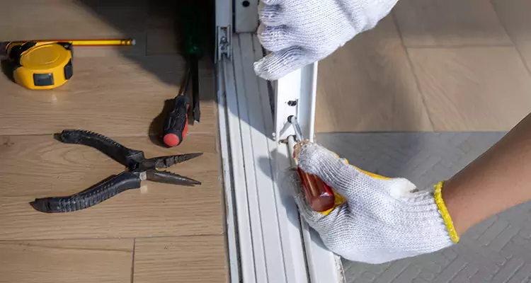 Screen Door Wheel Replacement in Sunnyvale, CA