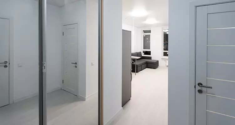 Modern Mirrored Closet Doors Repair in Sunnyvale, CA