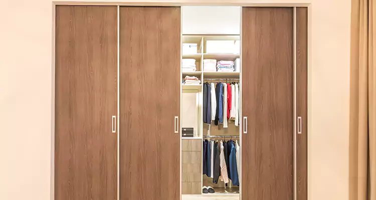 Sliding Closet Wardrobe Repairs in Sunnyvale, CA